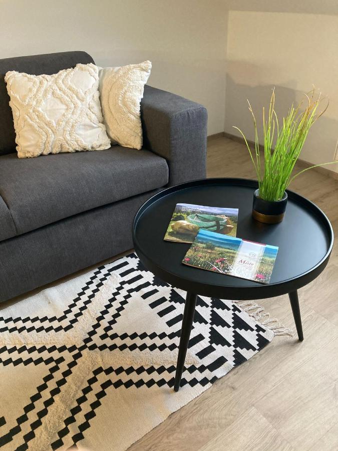 Apartman Nahore Vacov Екстериор снимка